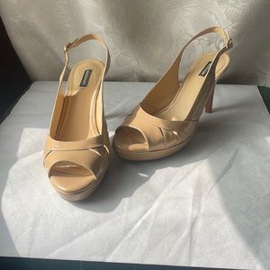 NEW Alex Marie Nude heels